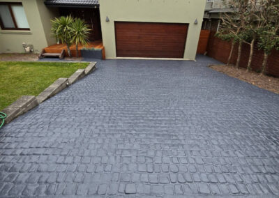 House paving painting
